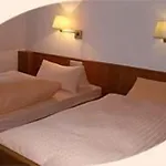 Landgasthof Loewen بيت ضيافة Rottenburg am Neckar