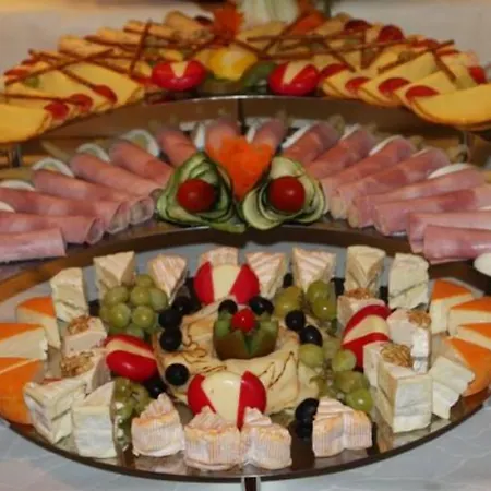 Landgasthof Loewen 3* רוטנבורג